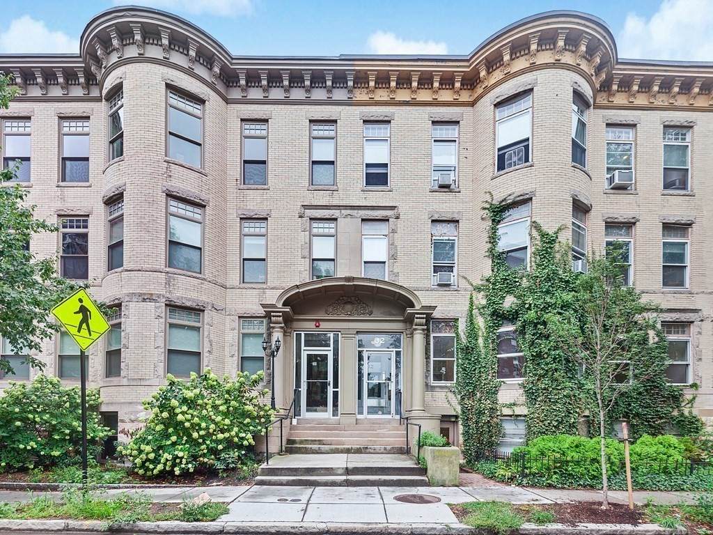 32 Winchester St - Photo 1
