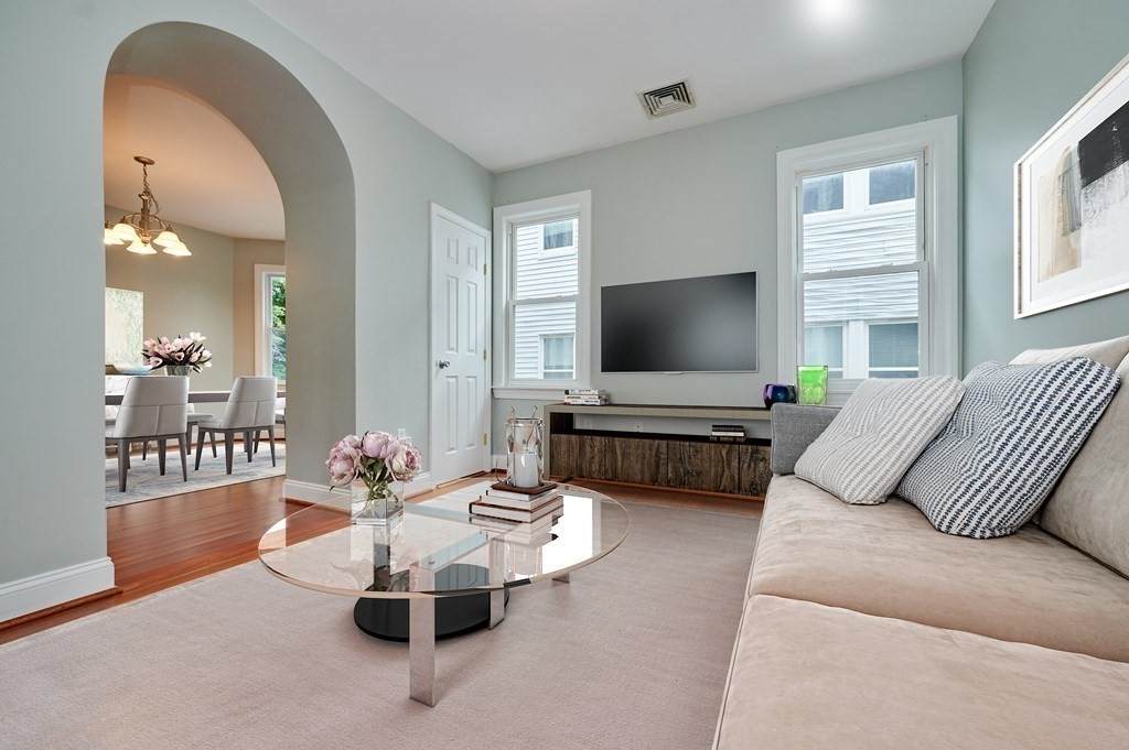 198 Hyde Park Ave - Photo 1