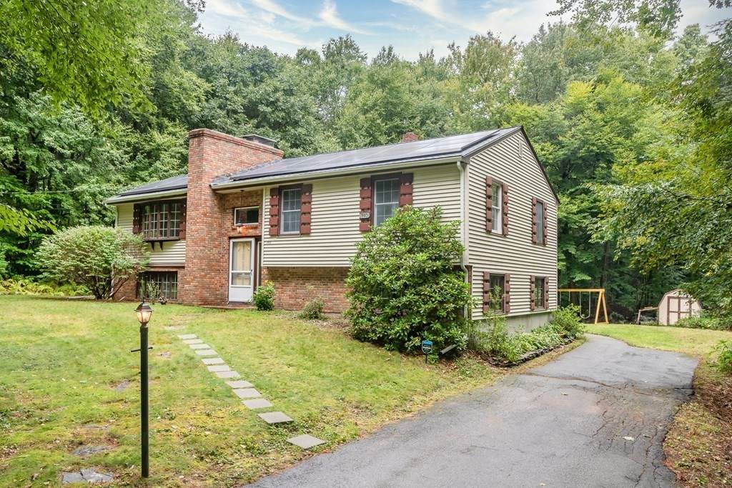 740 Whittemore St - Photo 1