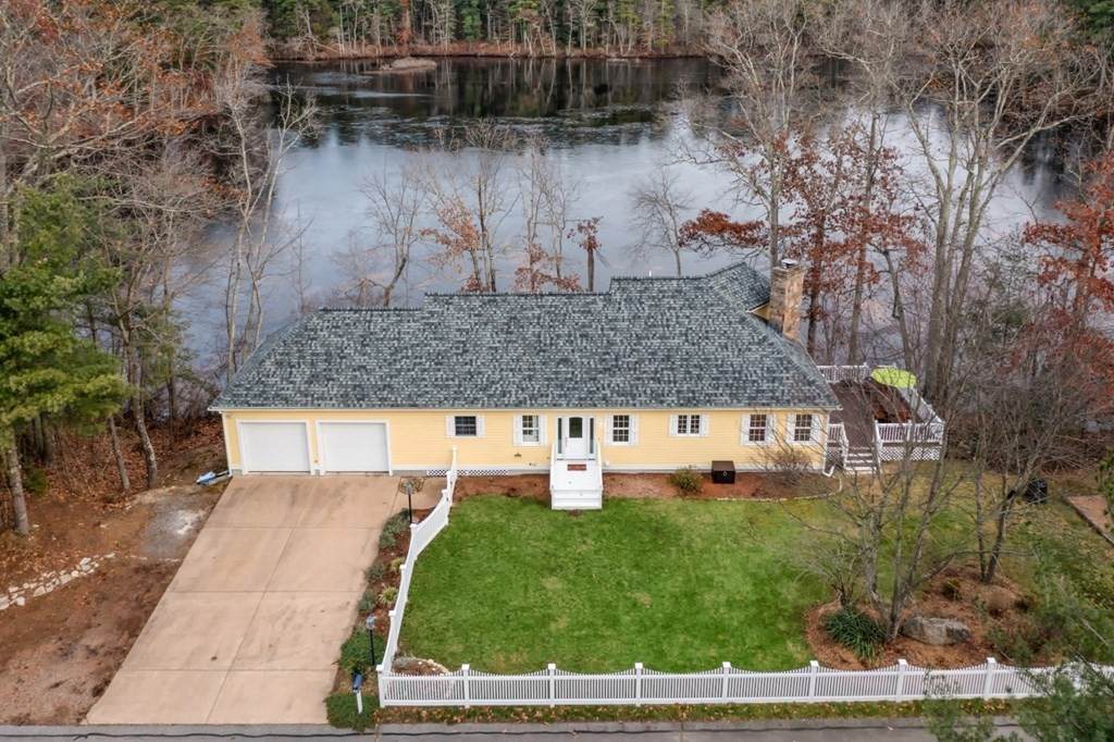 160 Eric Drive - Photo 1