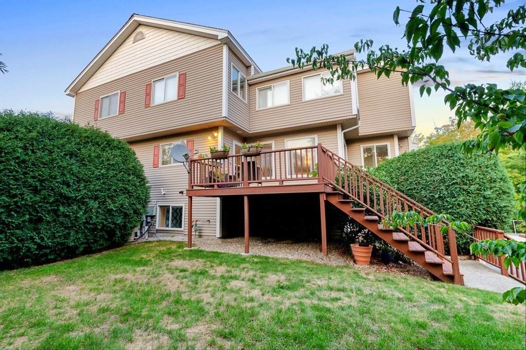 102 Algonquin Trl - Photo 1