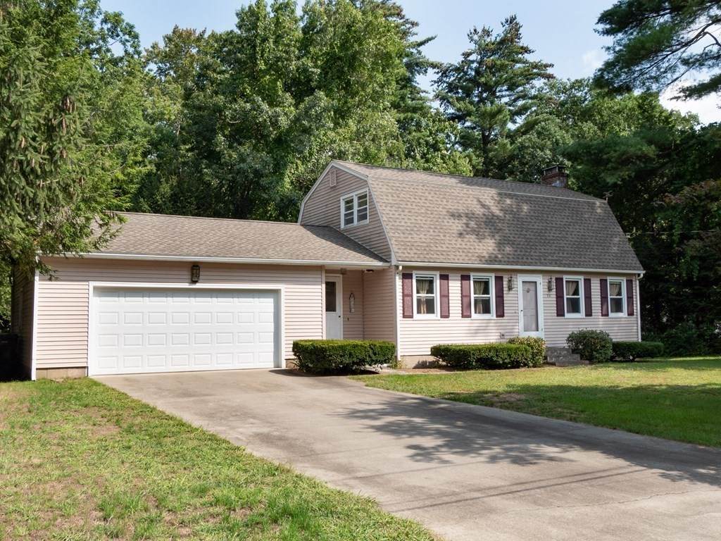 231 Eastwood Drive - Photo 1