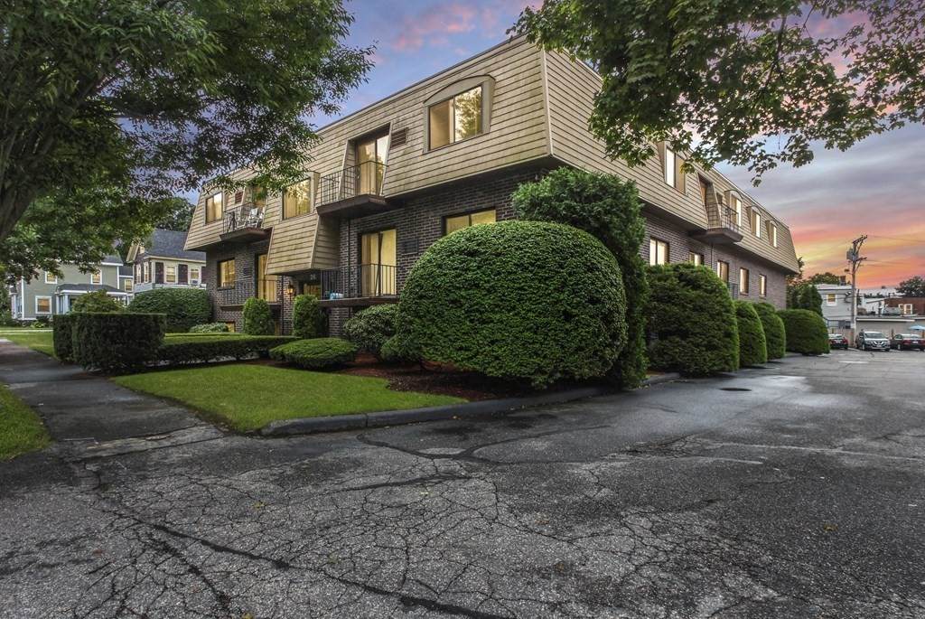 26 Chestnut St - Photo 1