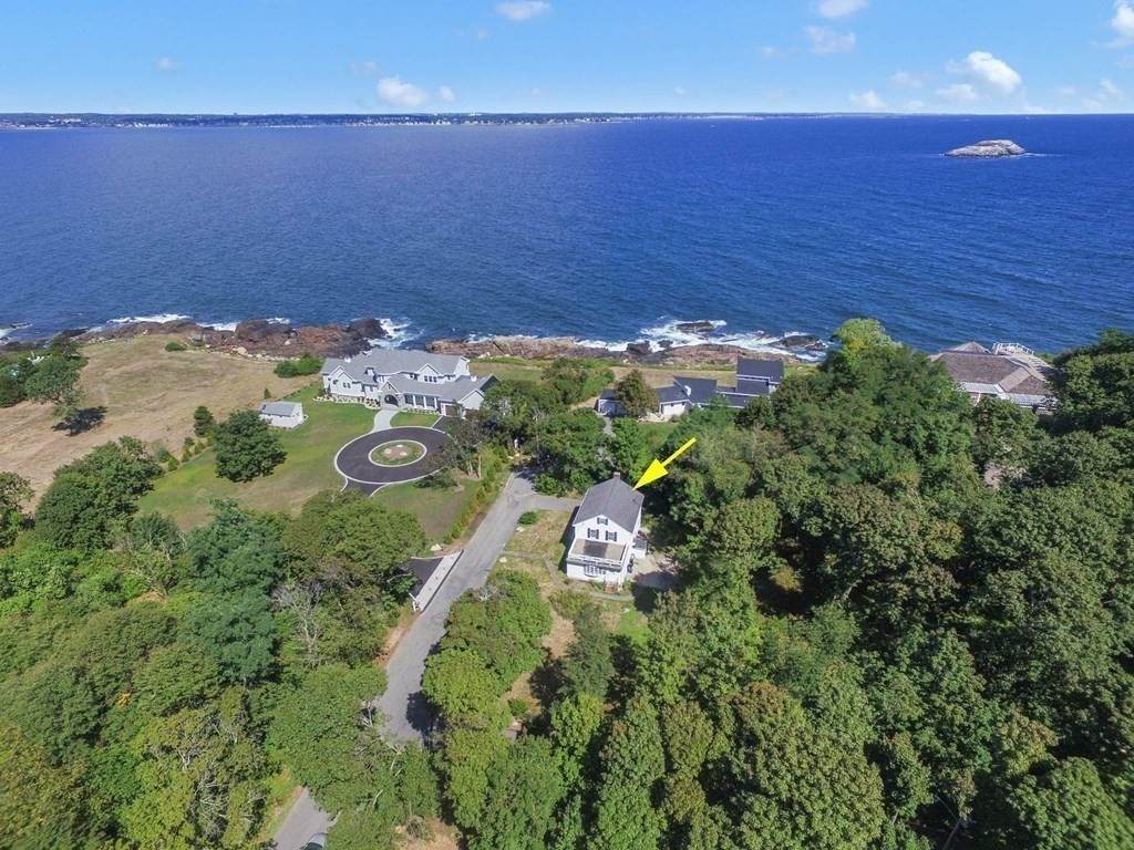 43 Pleasant St - Photo 1