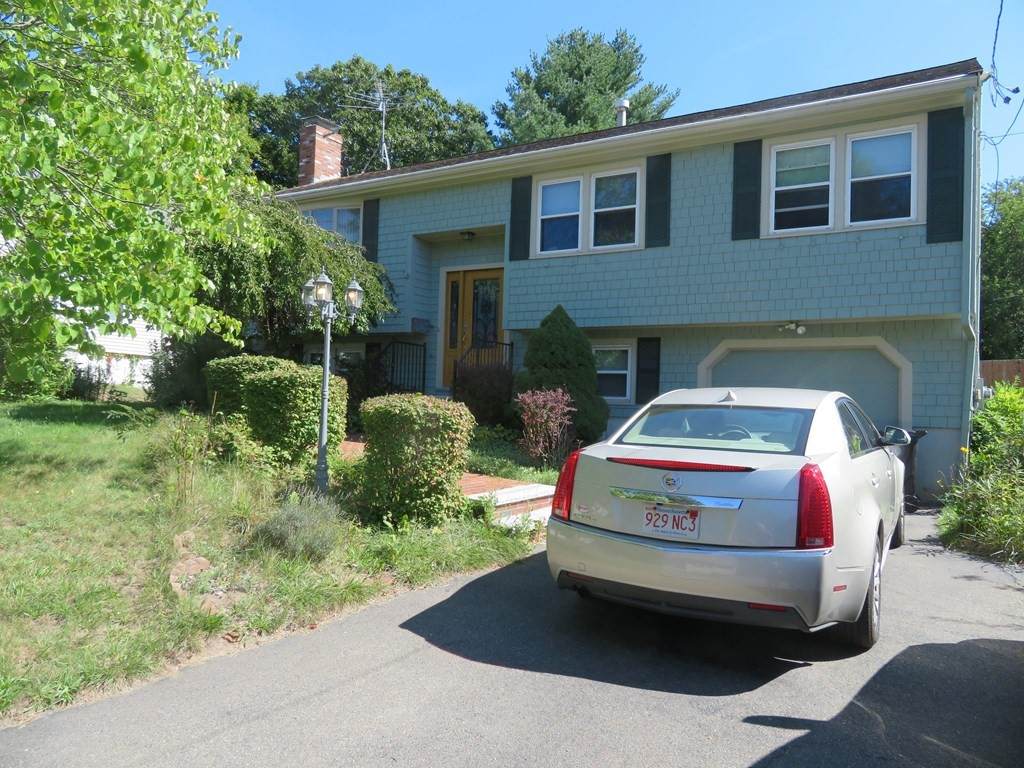 131 Hovenden Ave - Photo 1