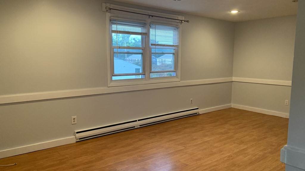 19 Elmwood Park - Photo 1
