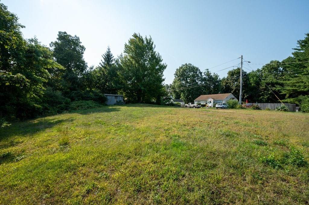 46 White Ave - Photo 1