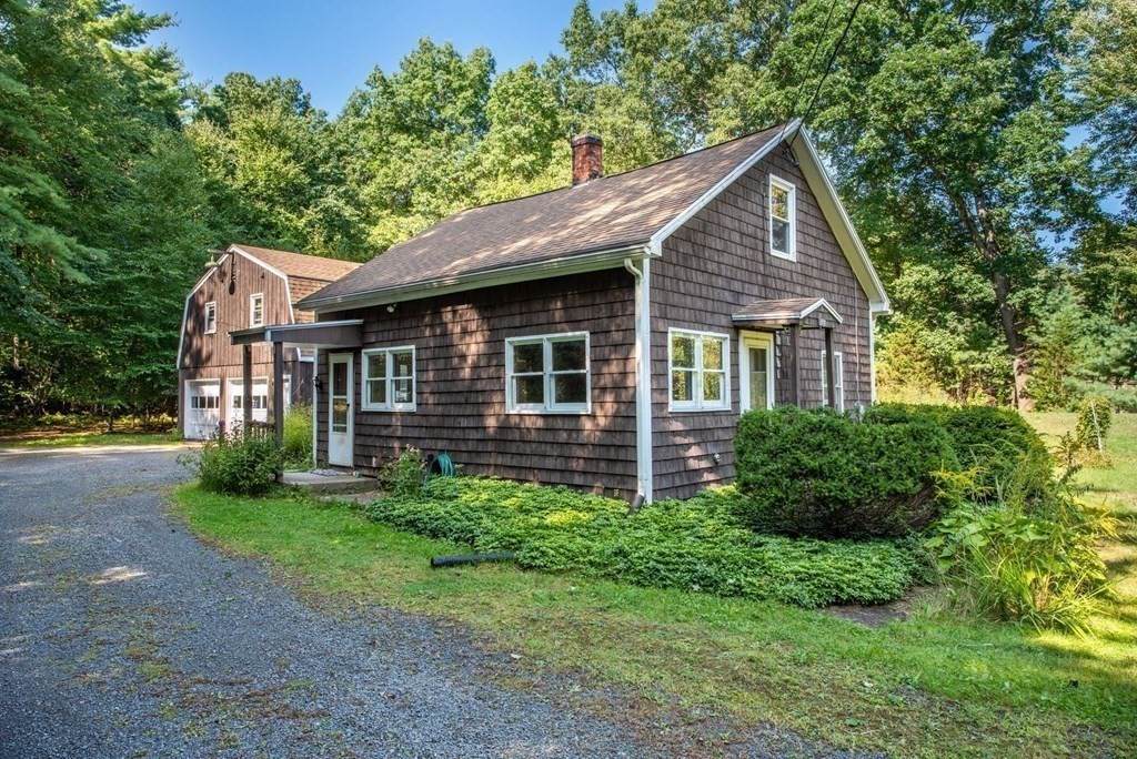 107 Old Amherst Rd - Photo 1