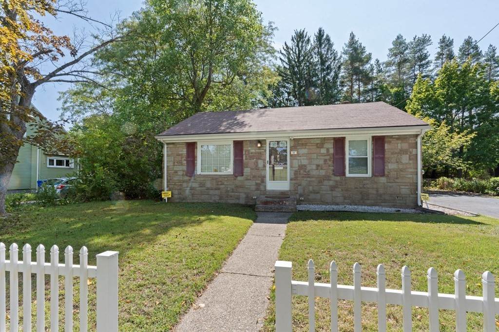 989 Worcester St - Photo 1