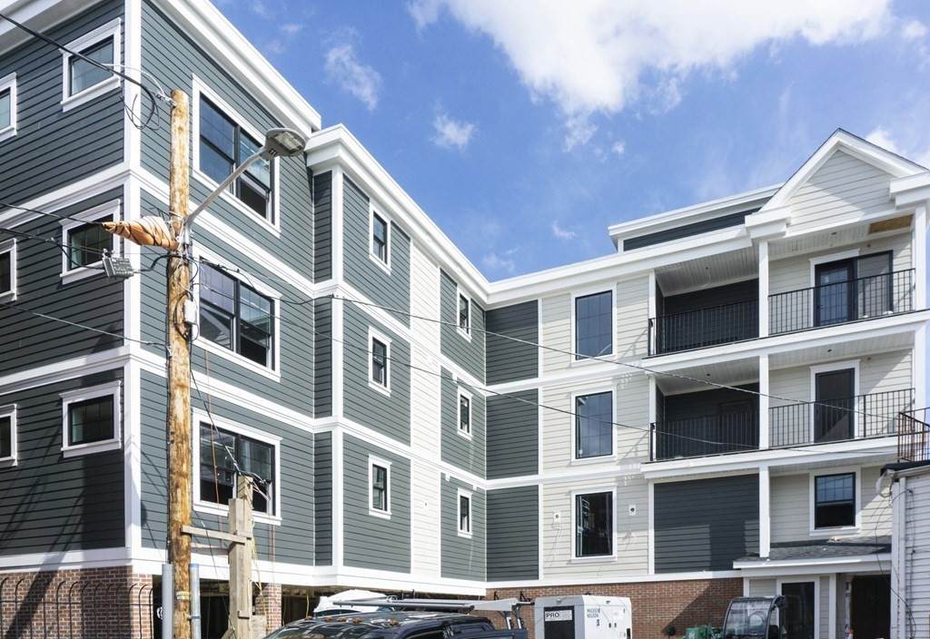 5-9 Trenton St - Photo 1