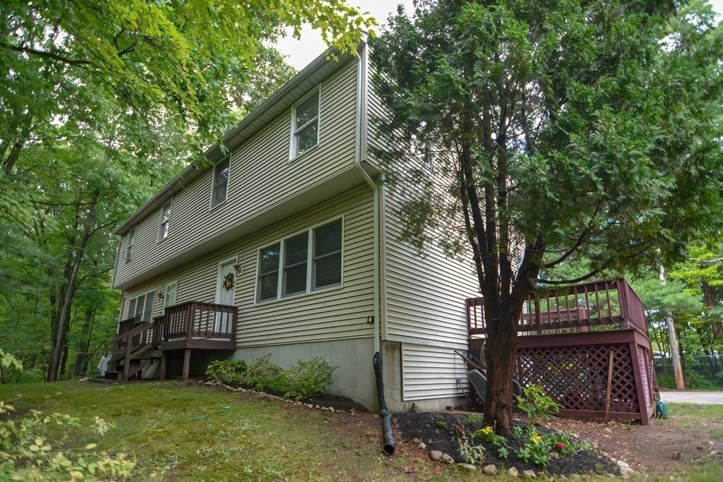 317 Hope St - Photo 1
