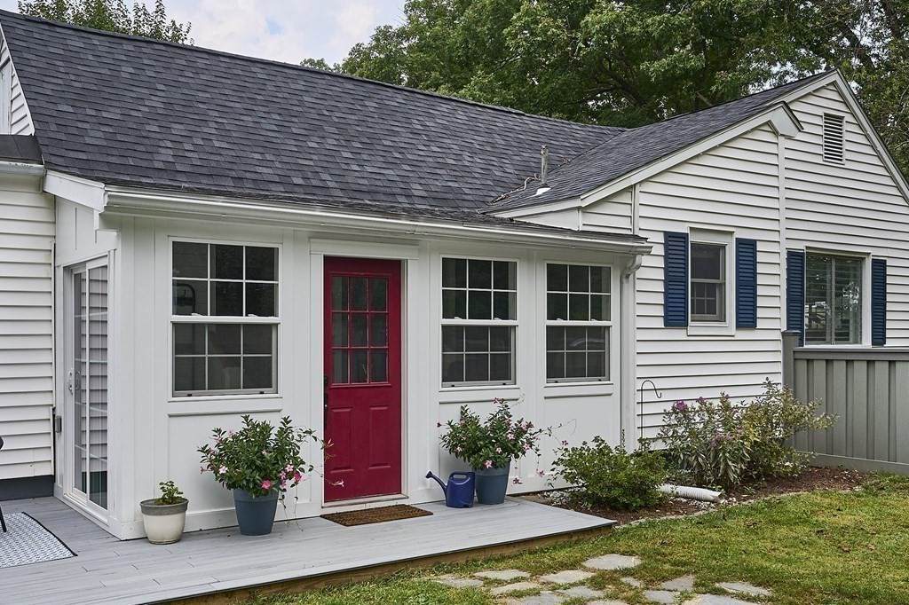 264 Loudville Rd - Photo 1