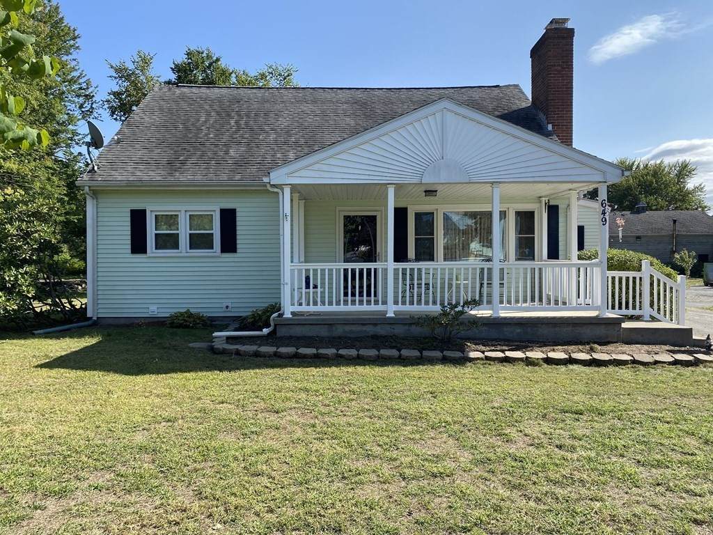 649 Cooper St - Photo 1