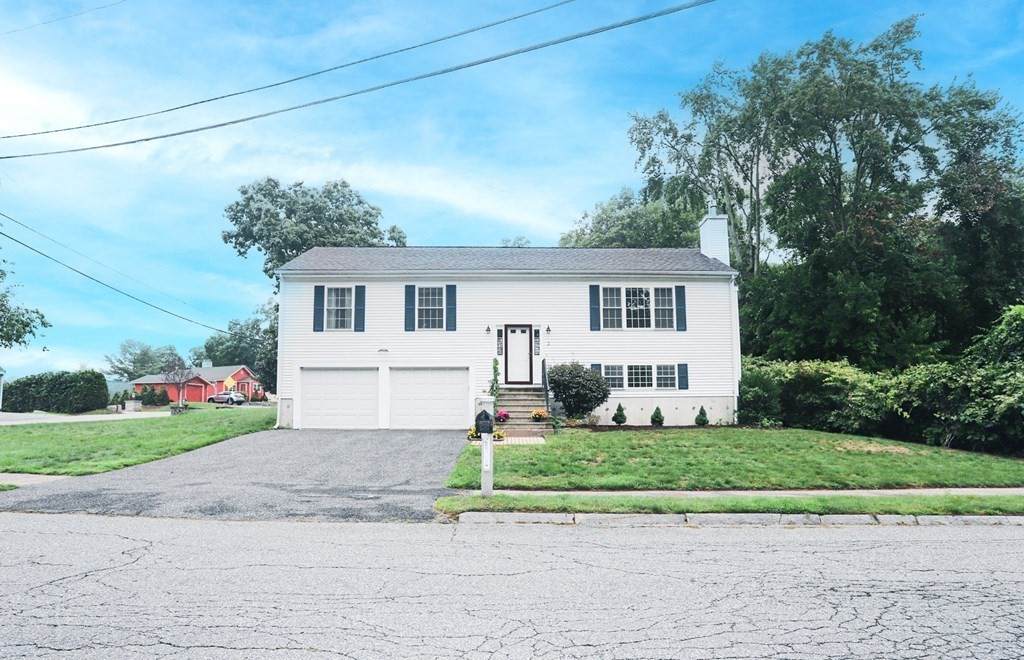 2 Tina Rd - Photo 1