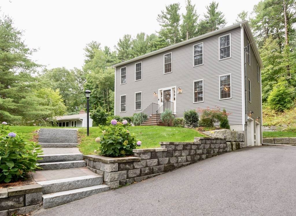 76A Russell St - Photo 1