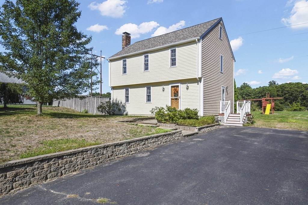 24 Huntington Rd - Photo 1