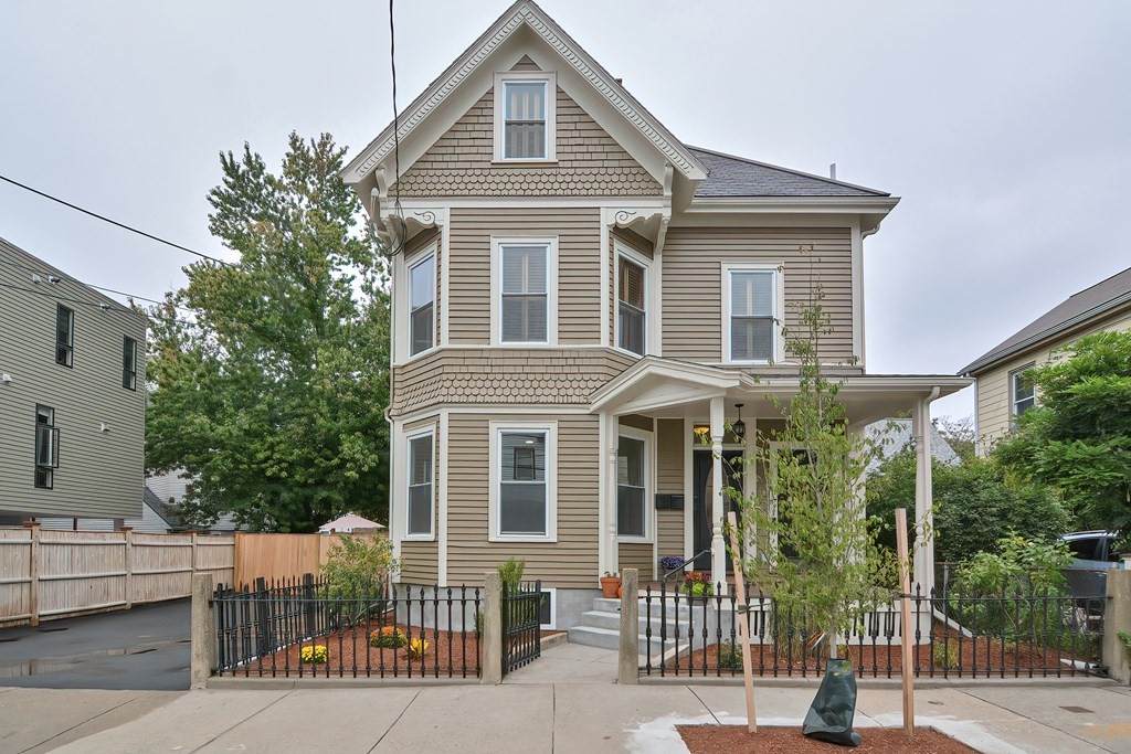 10 Loring Street - Photo 1