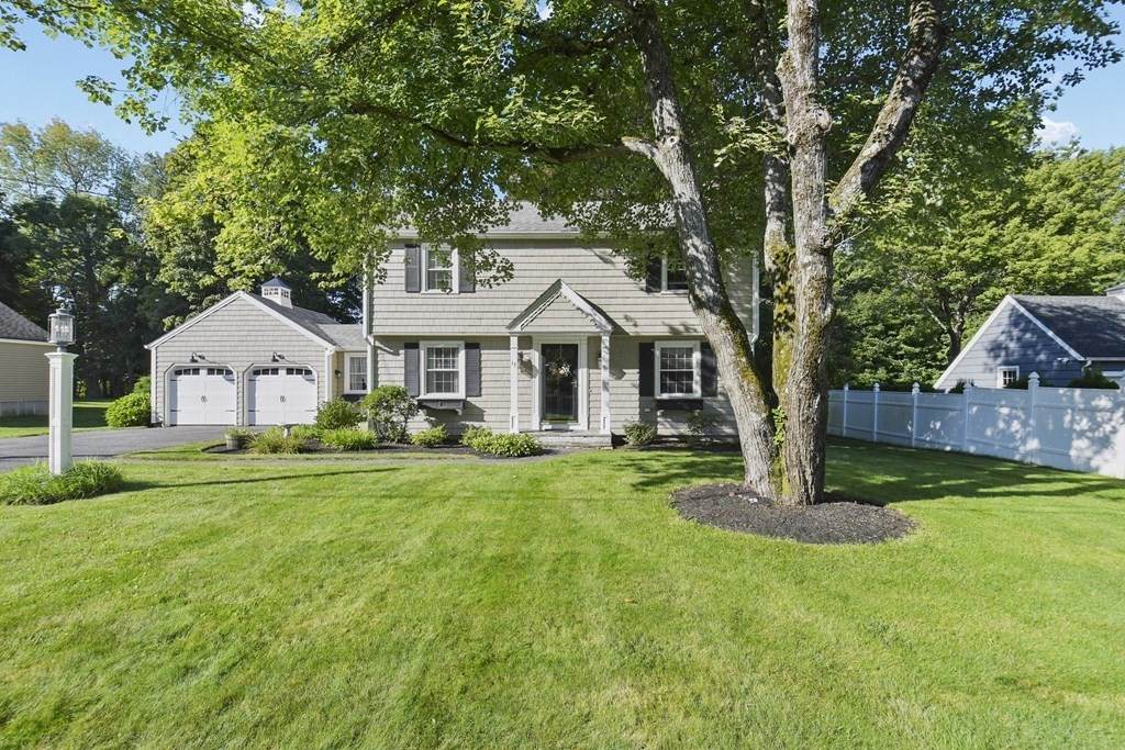 13 Lowell Avenue - Photo 1