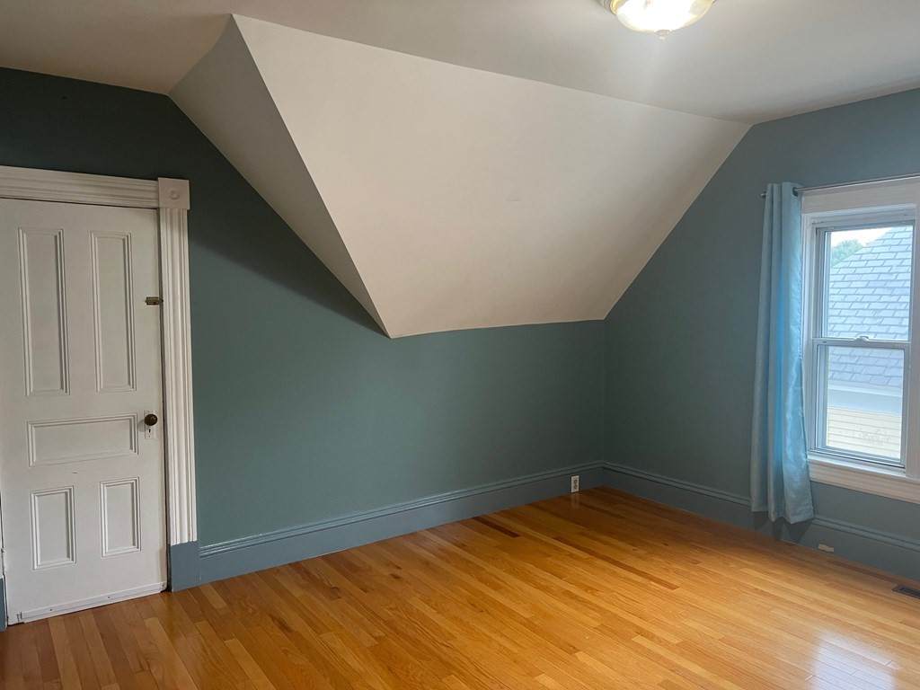 32 Burtt Street - Photo 1