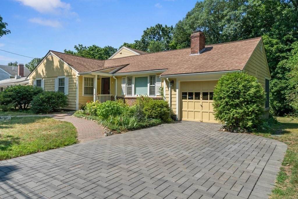 29 Baker Pl - Photo 1