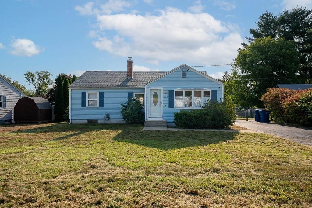 258 Circle Drive - Photo 1