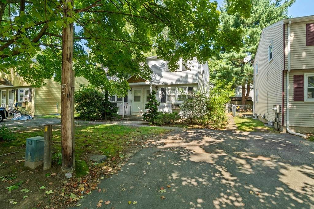38-40 Moulton St - Photo 1