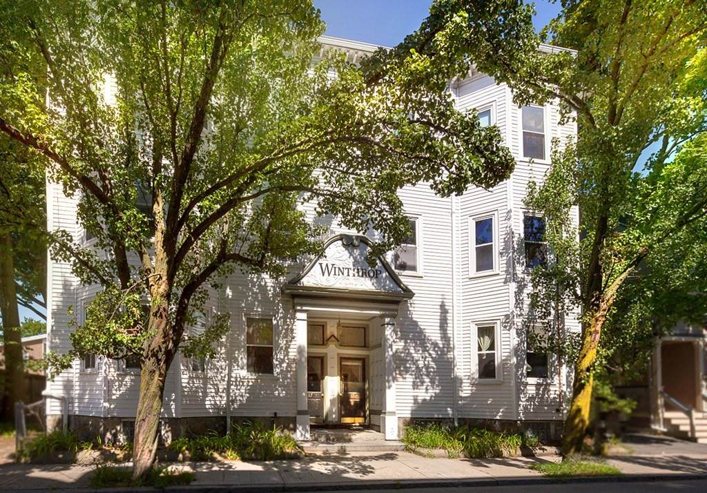 17 Pond St - Photo 1