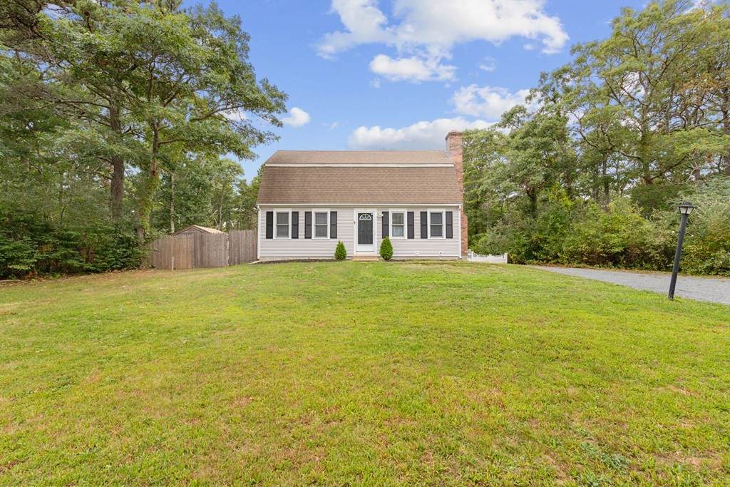 17 Old Colony Road - Photo 1