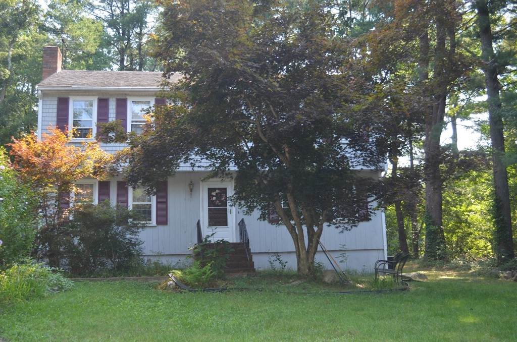 27 Linwood St - Photo 1