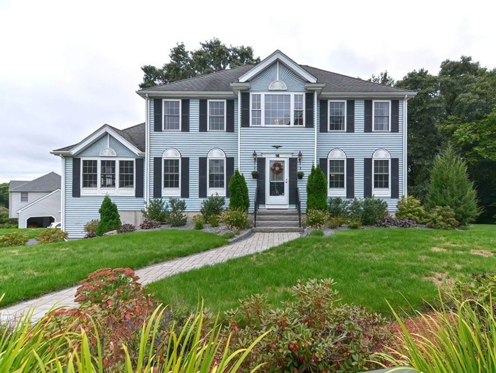 16 Alan Road - Photo 1