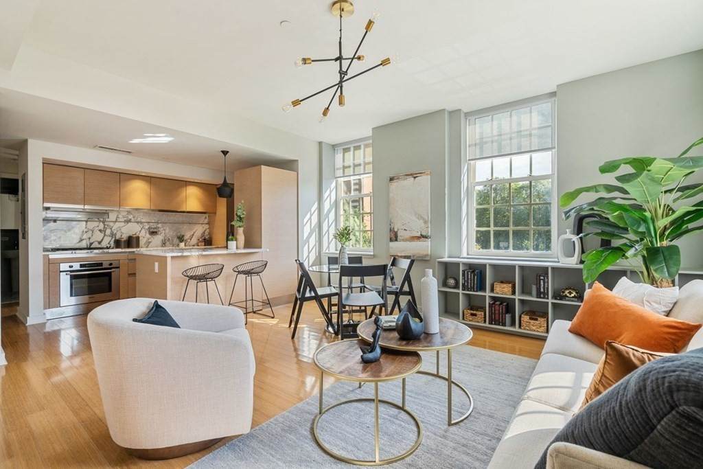7 Warren Ave - Photo 1