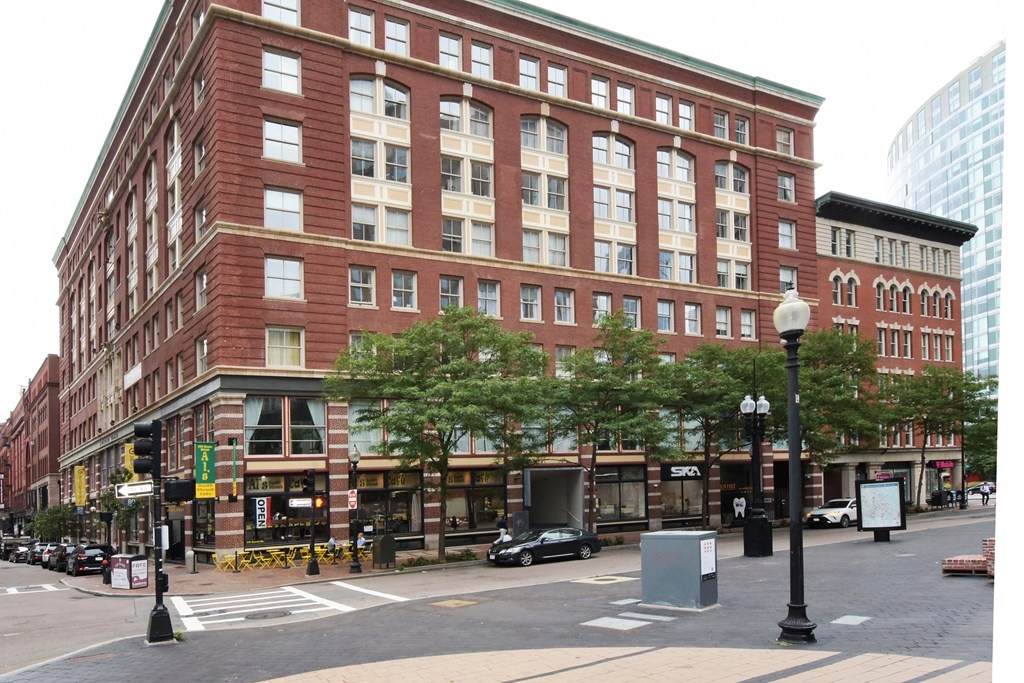 181 Essex Street - Photo 1