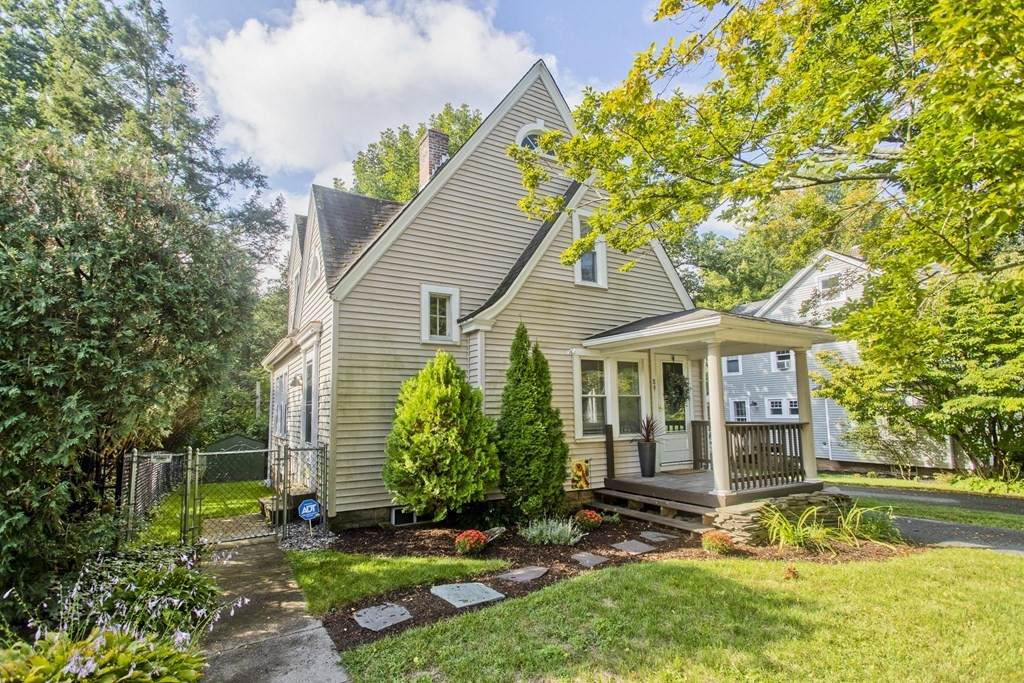 89 Warren Ter - Photo 1