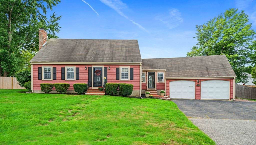 55 Colonial Dr - Photo 1
