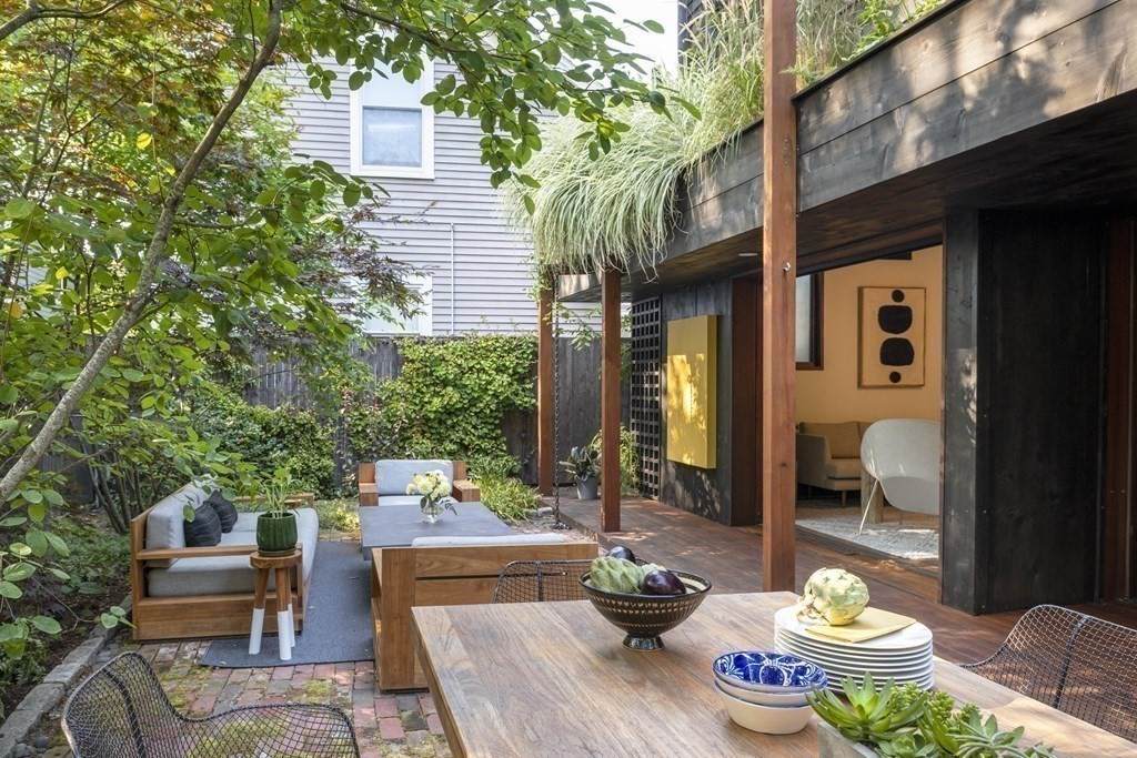 22-24 Kelly Road - Photo 1