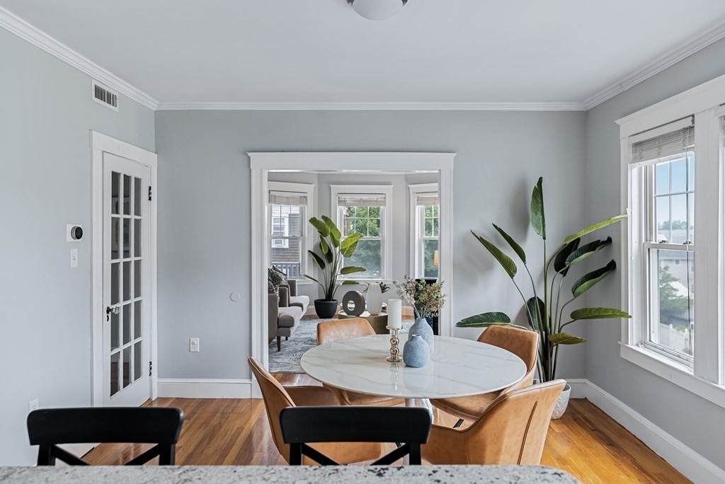 55 Whitten Street - Photo 1