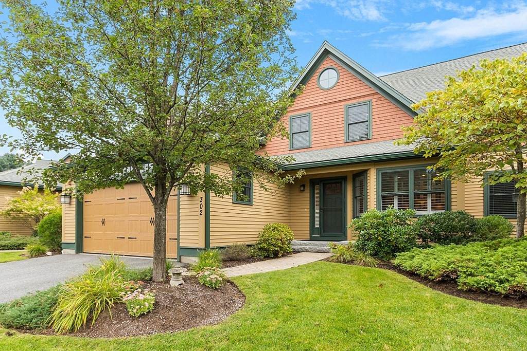35 Maple Ave - Photo 1