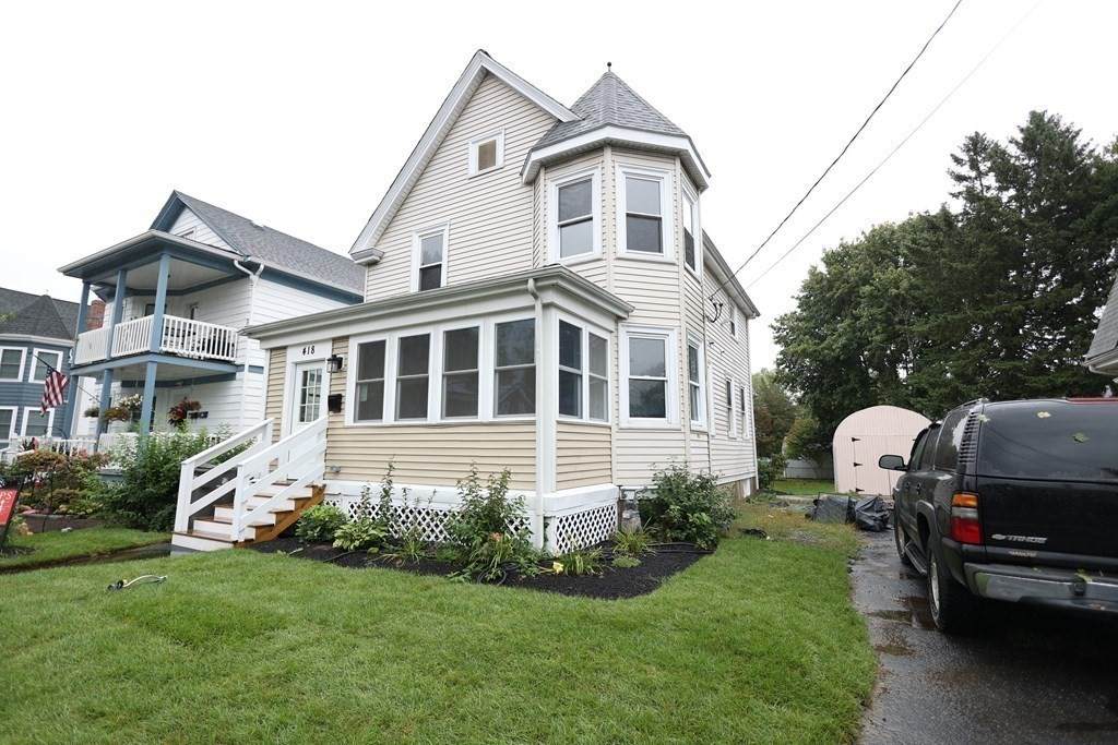 418 Hollis St - Photo 1