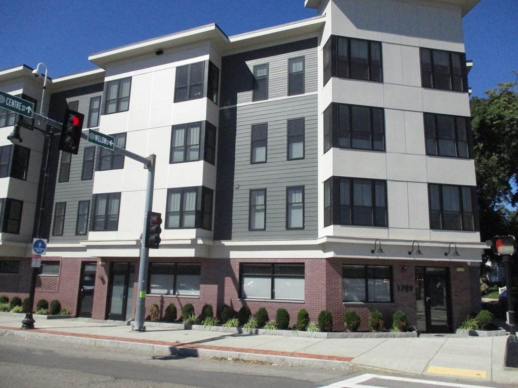 1789 Centre St - Photo 1