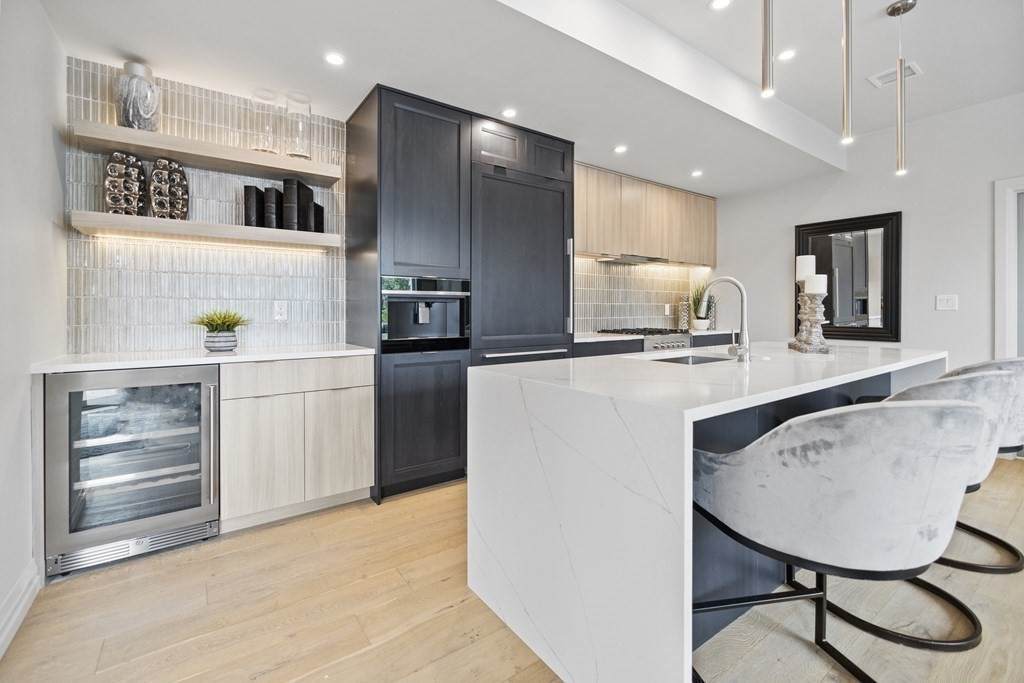 46 Belgrade Avenue - Photo 1