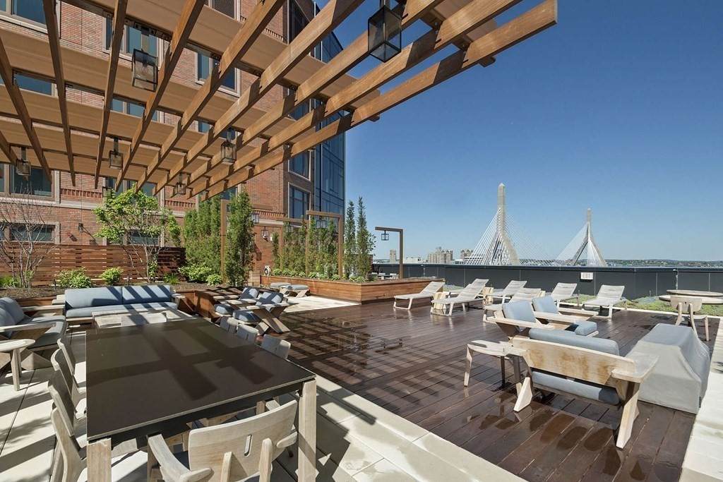 100 Lovejoy Wharf - Photo 1