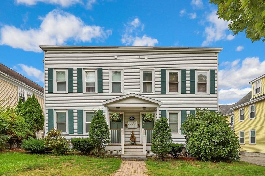 2183 Dorchester Ave - Photo 1