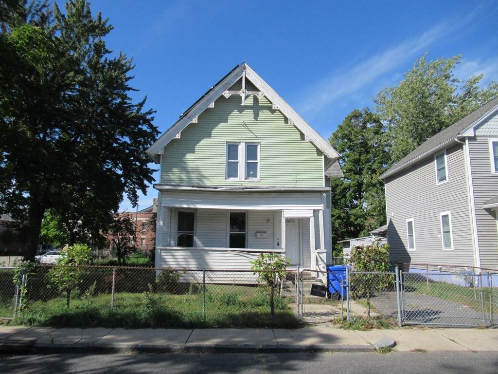 36 Orleans St - Photo 1
