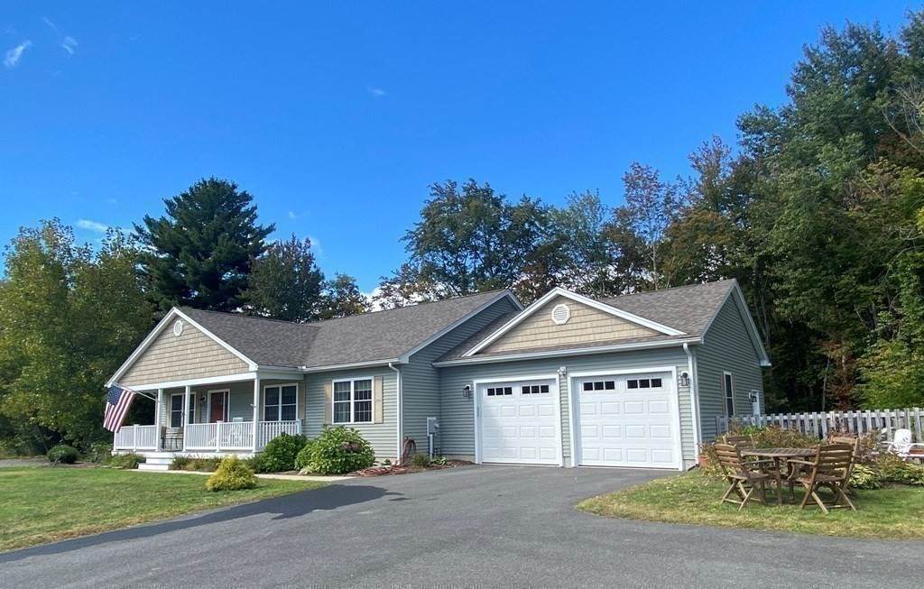 1 Briar Cir - Photo 1