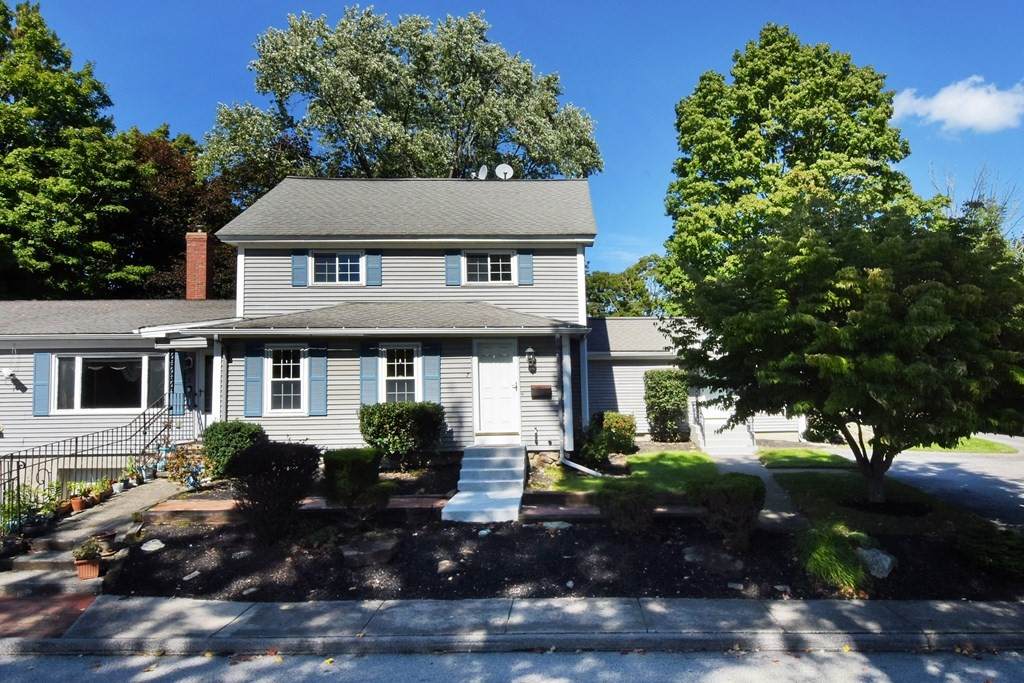 7 Beverly Road - Photo 1
