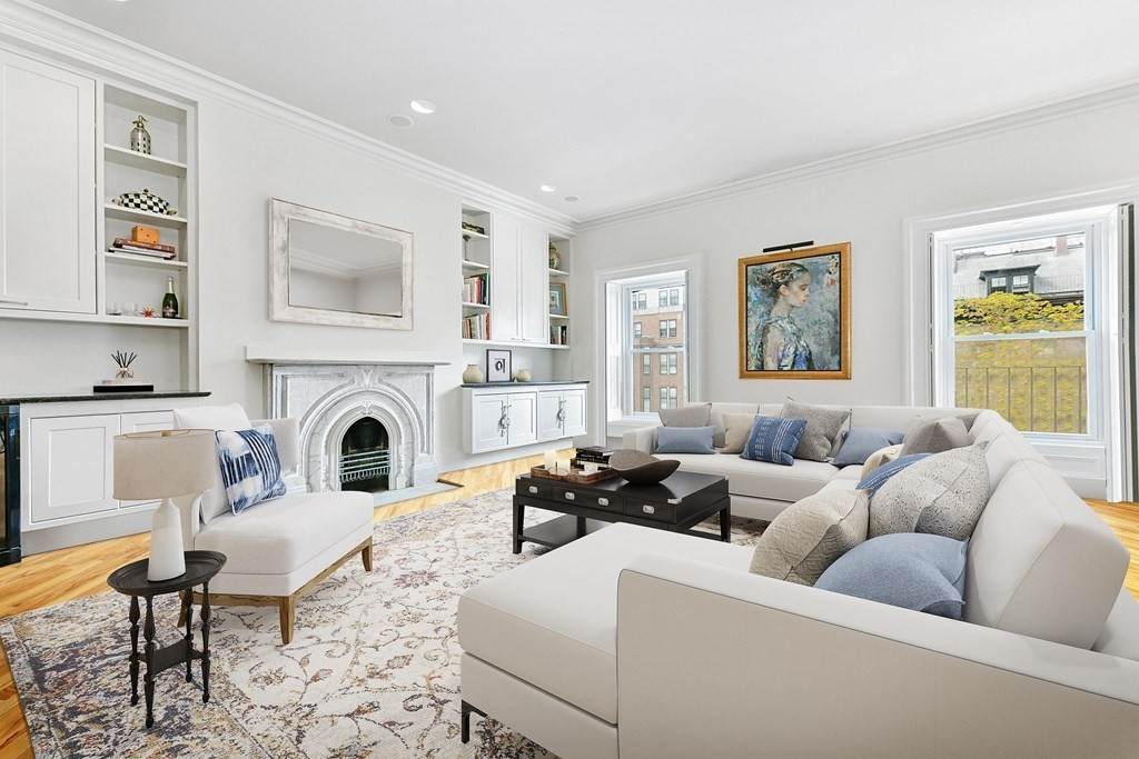 129 Beacon - Photo 1