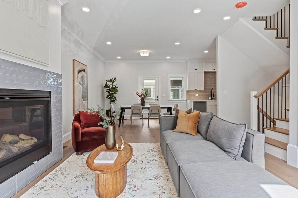 25 Winslow Street - Photo 1