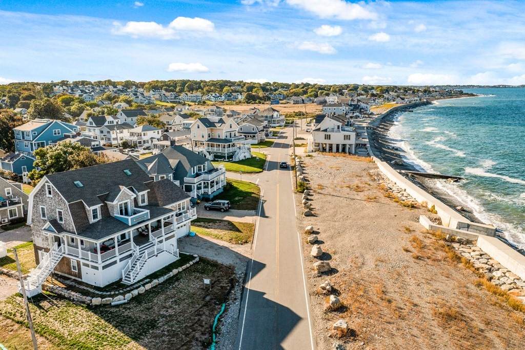 33 Oceanside Dr - Photo 1