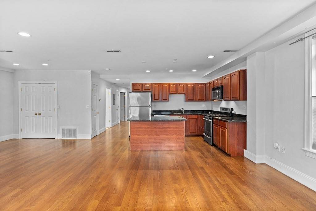 1306 Columbia Road - Photo 1