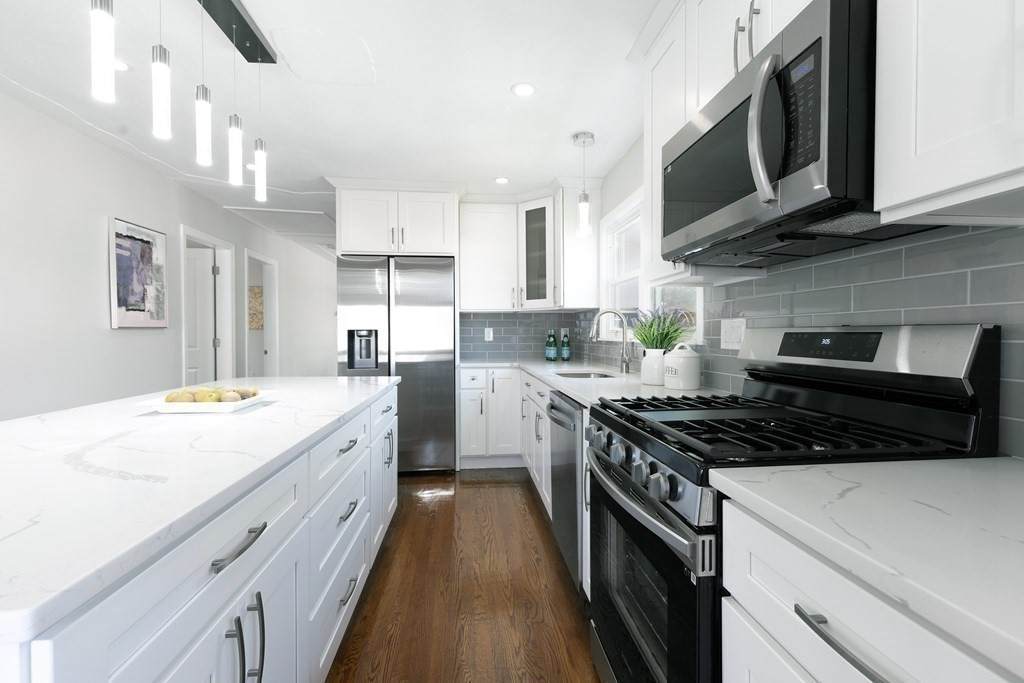 119-121 1st Street - Photo 1